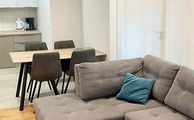 Apartment Diana Zara Parking Free